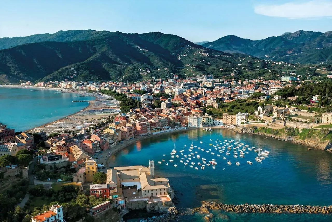 The Sea From The Hills Apartment Casarza Ligure